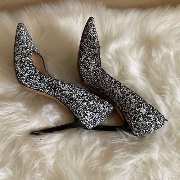 Jimmy Choo Romy Pump - Picture 6 of 9